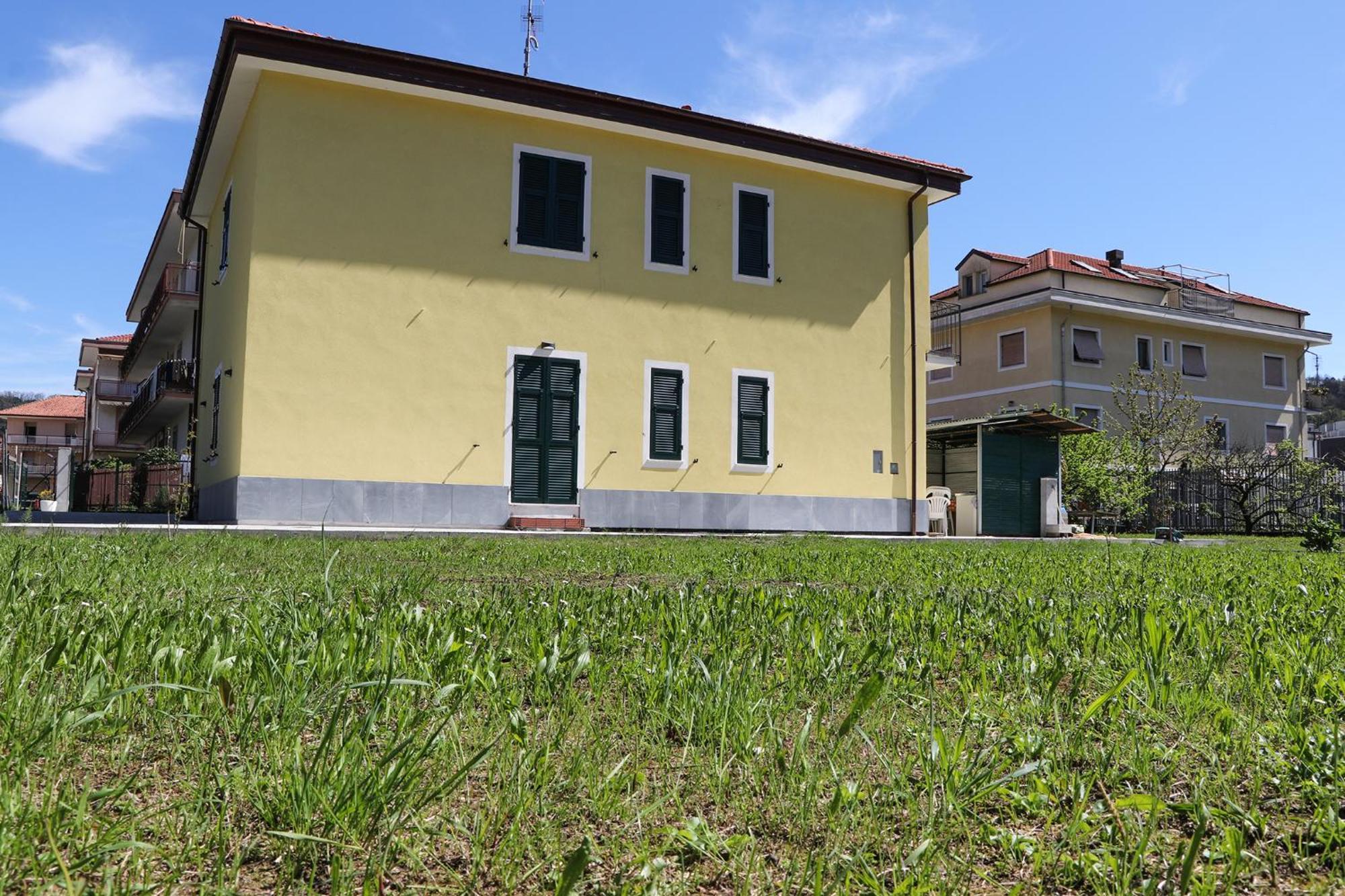 Villa Sunny House à Carasco Extérieur photo